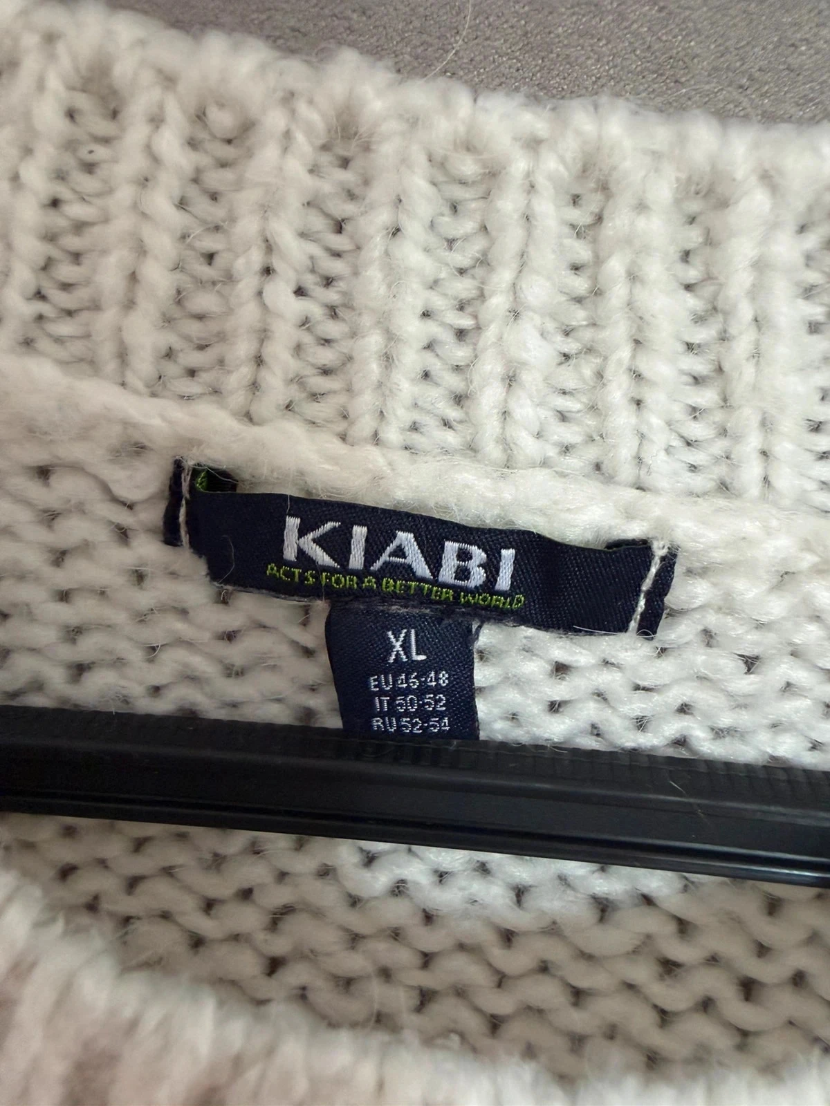 Blusa branca Kiabi tamanho 46/48 – photo 2